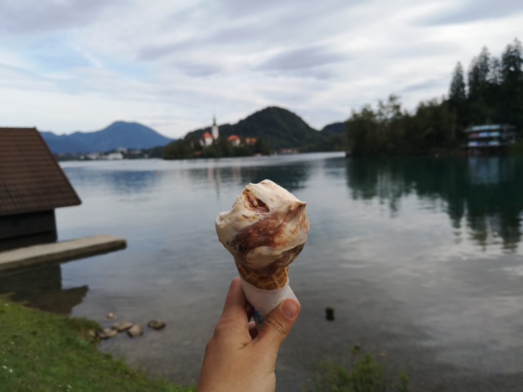 helado lado bled eslovenia