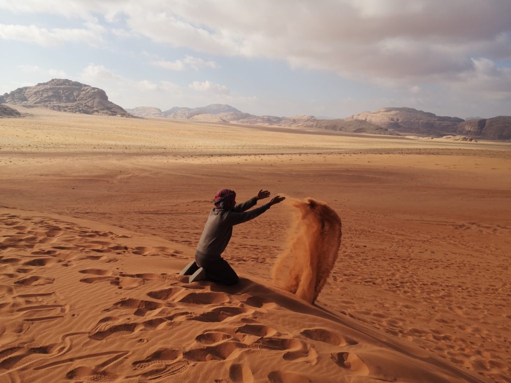 desierto arena wadi rum bedouin red
