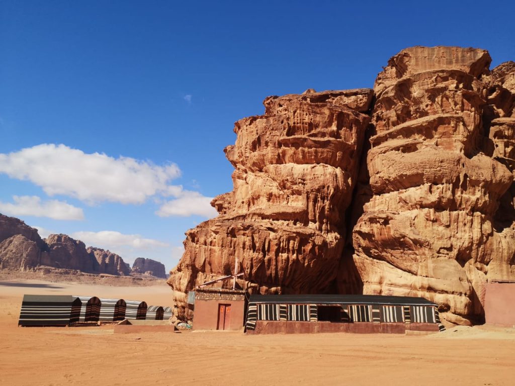 desierto wadi rum campamento 